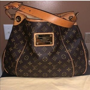 Louis Vuitton galliera pm purse